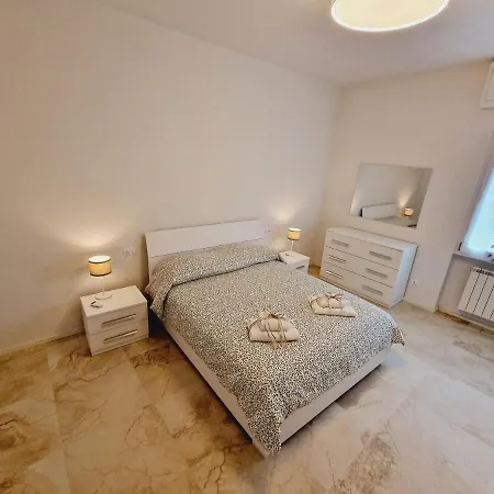 Casa Fiorenza * 斯坎迪奇
